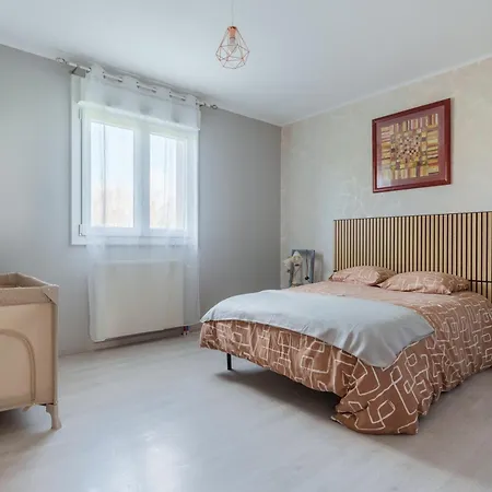 La Clairiere De Dogneville - Proche Epinal *